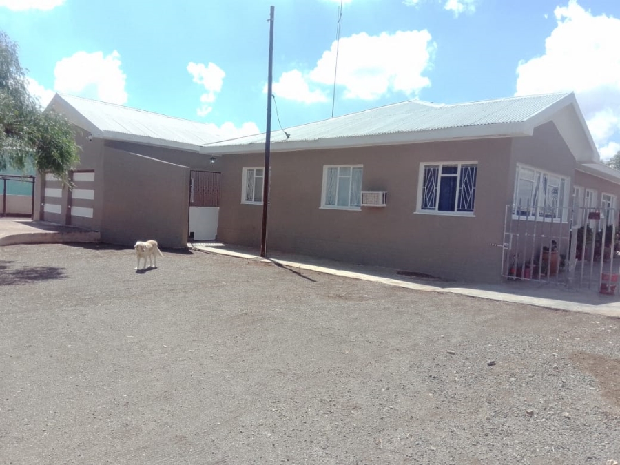 4 Bedroom Property for Sale in Brandvlei Northern Cape